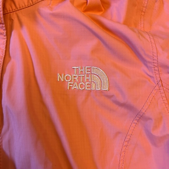 The North Face Hyvent Women's Coral Jacket Coat - Picture 7 of 14